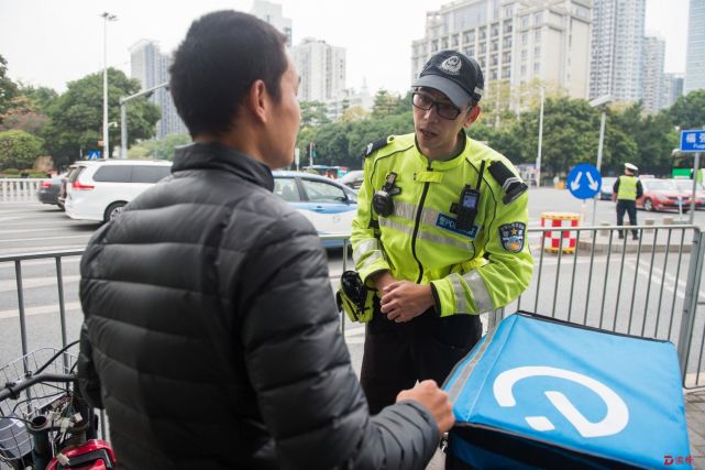 深圳交警動(dòng)真格了！1天查扣2525輛違法車拘留547人