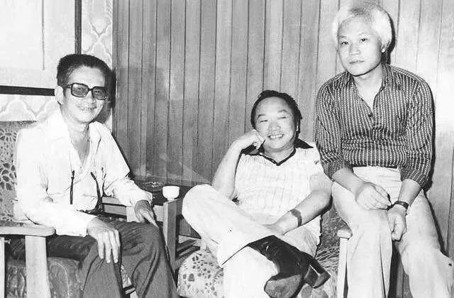 倪匡曾说"若有人拿刀子杀我,能够挡在我前面的,只有古龙.