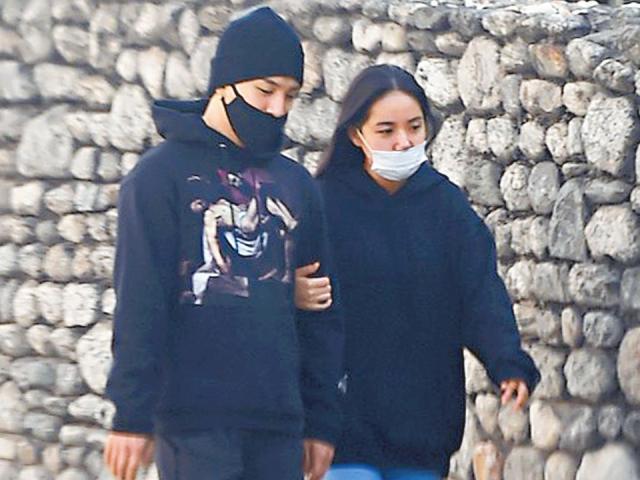 太阳表白爱妻闵孝琳:你令我变成更好的人,他蹲下为女方系鞋带一幕已成