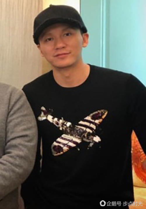 范冰冰李晨罕见素颜合照，李晨的眉毛再次亮出新高度 - 3