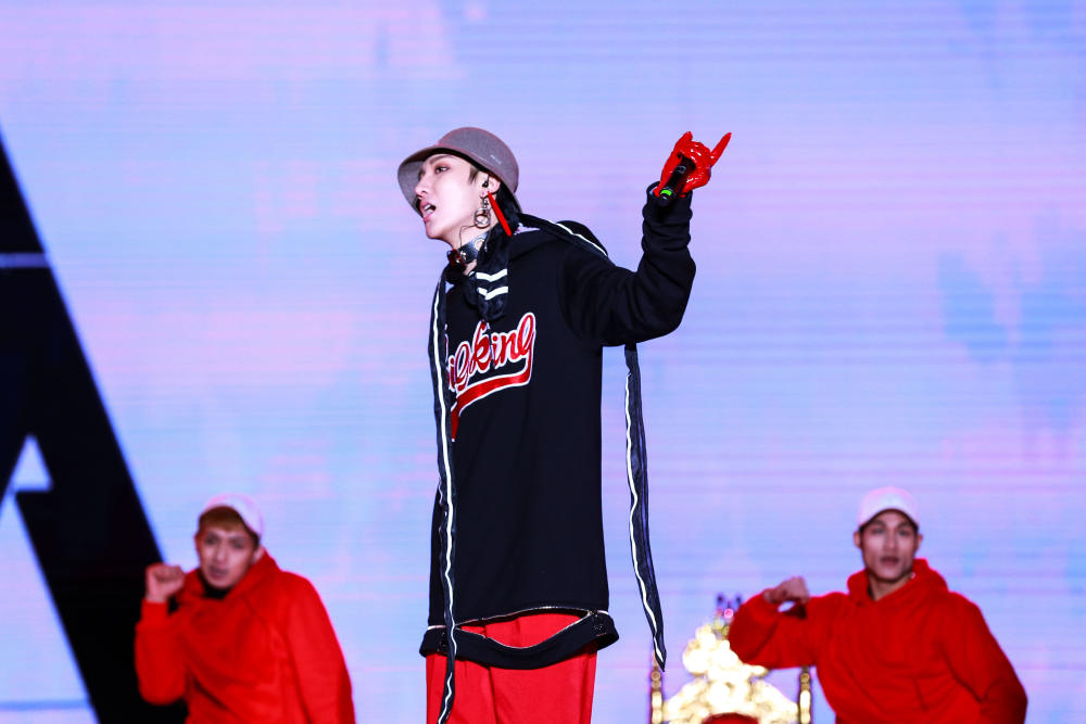 《快男》和《星动亚洲》都捧不红他,现在的他