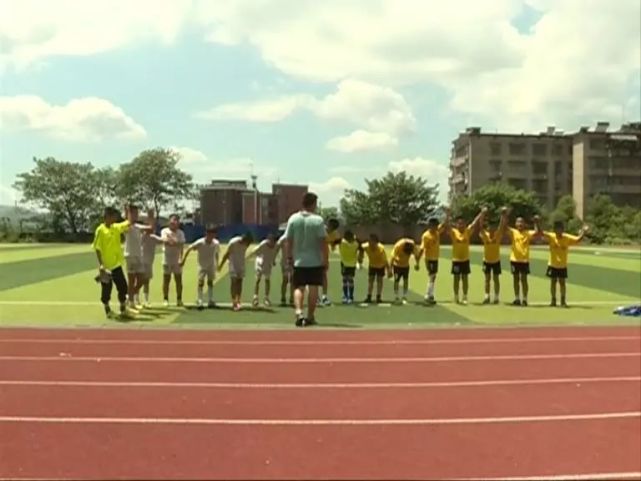 湘潭一足球小将入选国家少年队 你认识他吗?