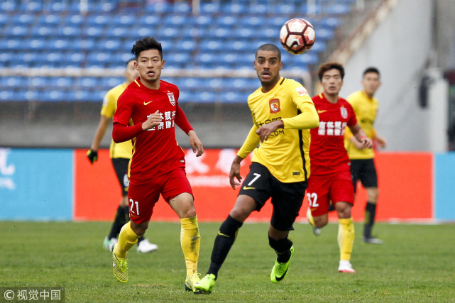 恒大后中超转会好戏慢慢看 何超韦世豪身价谁