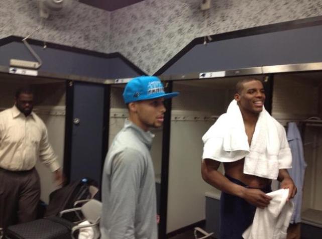 库里豪言收购NFL心爱主队 解析他能否梦想成