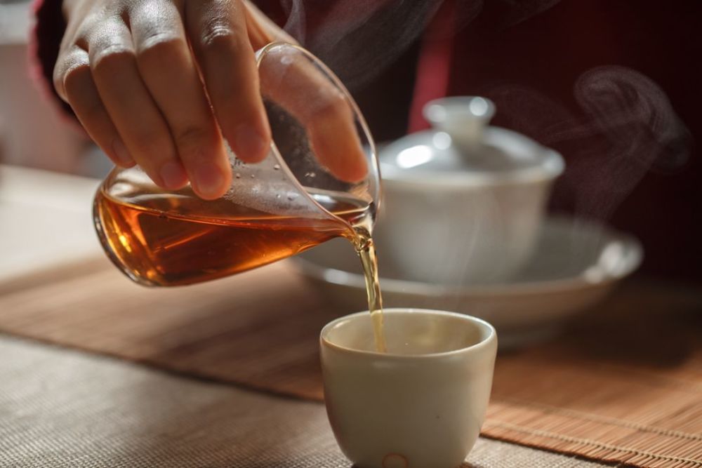 喝茶还真是一件清静的事
