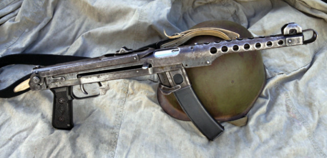 美国m1928"汤姆逊"冲锋枪 m1 m1a1"汤姆逊"冲锋枪