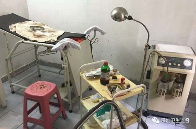 龍華一女子每晚亮燈“免費咨詢” 做了160多次后栽了