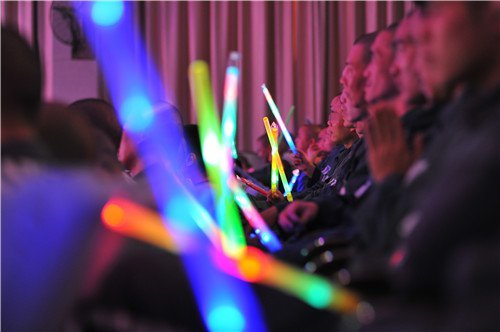 廣州一音樂才子入獄 在深圳服刑期參加比賽奪冠