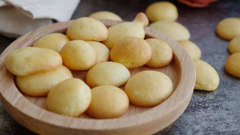 3岁内的宝宝不能吃零食?满足这些条件,放心吃