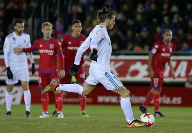 ������-����3-0��ʤ ������˹�������з潨��