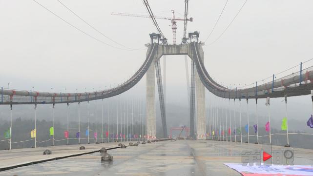 重庆“第一高桥”合龙 又一条高速路全线贯通