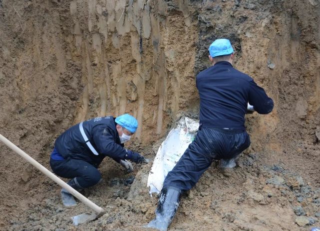 廣州打工男子被叫去外地干活，3年后深山里挖出他的遺體
