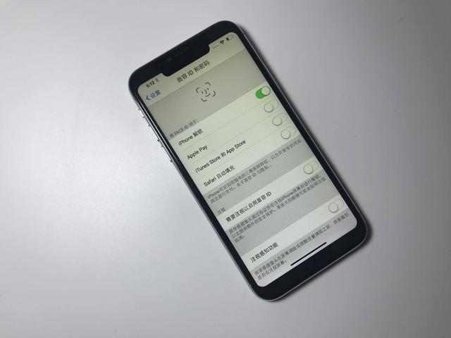 可能会让库克诧异 中国华强北iPhoneX开卖 仅