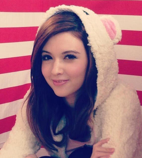 有这位谁还看车模啊……泷泽萝拉高清大图