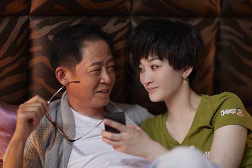 53岁的王志文隐瞒12年的老婆是彼此熟悉的她难怪一直不公开