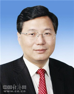 吴存荣,屈谦辞去重庆市副市长职务(简历)