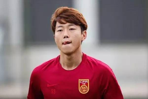 价没谈拢!高准翼未与鲁能会合 其余三国脚已归