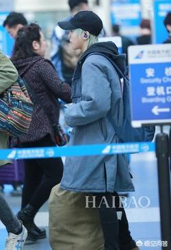 长相并不出众的窦靖童，为何能脱颖而出成为时尚达人？