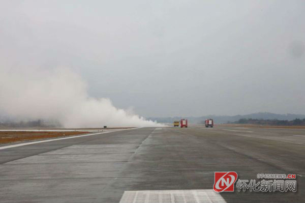 雨雪冰冻致怀化芷江机场28日这3个航班取消