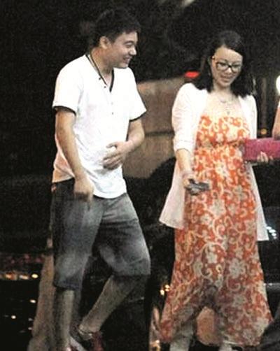 丁俊晖世锦赛期间暴瘦8斤 妻子张元元心疼痛哭