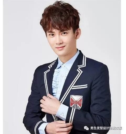 2018最新男生发型 国民老公 熊梓淇发型帅气圈