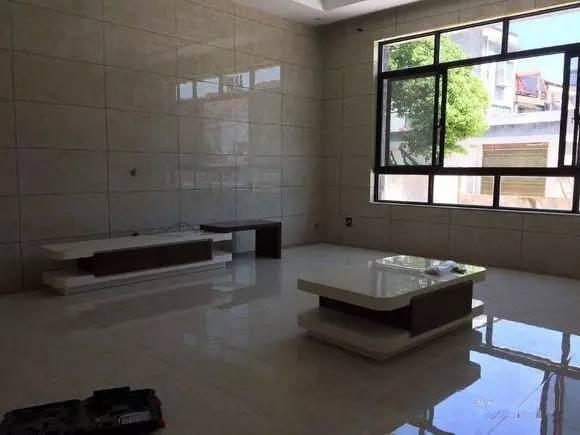 厦门董先生不听劝,非要全屋贴瓷砖,现在后悔死