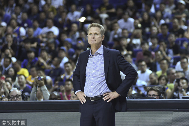 科尔解释勇士第三节一波流:对手开局用力过猛