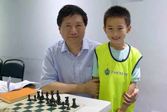 李睿阳学棋的故事