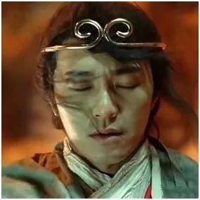 不就图论图,只说精神含义   渣男系列   第一款:至尊宝同款深情渣
