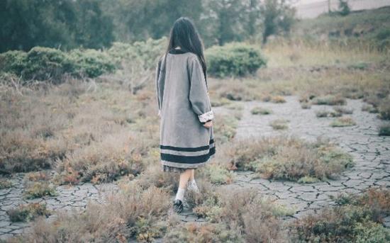 一个远嫁女人的感悟:我兄妹5个,母亲去世后,那个家再也回不去了