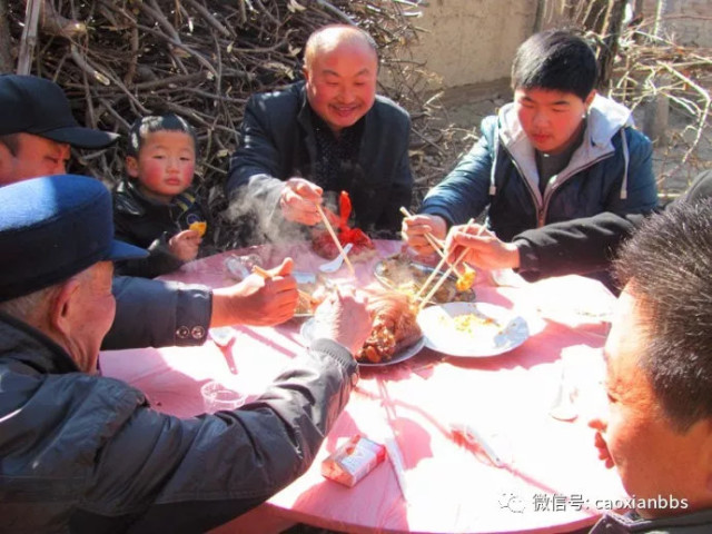 菏泽:来菏泽农村吃大席咯!