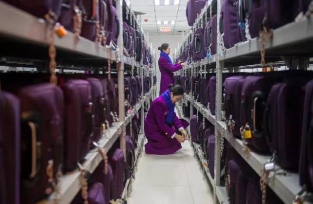 这对双胞胎姐妹花的生日蛋糕没点蜡烛 背后的故事令人动容