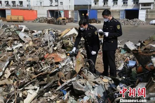 伦敦星巴克涨价了 竟是因为中国的“洋垃圾”禁令