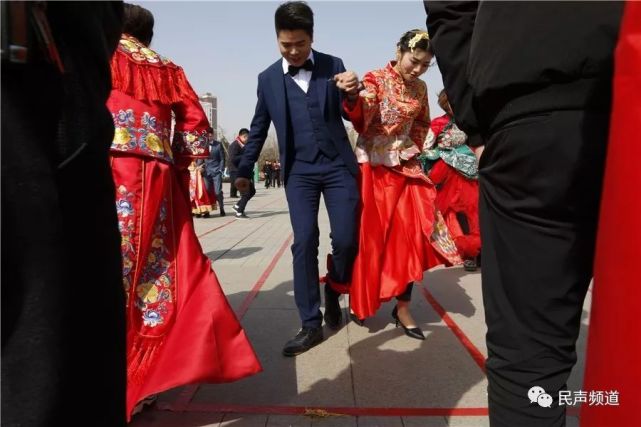 商丘市首届零彩礼集体婚礼 在柘城幸福启航!