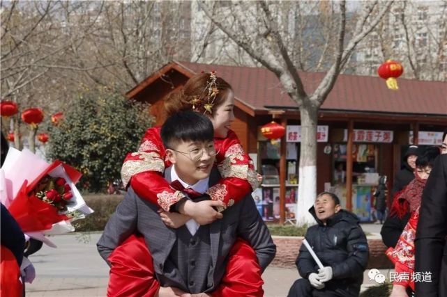 商丘市首届零彩礼集体婚礼 在柘城幸福启航!