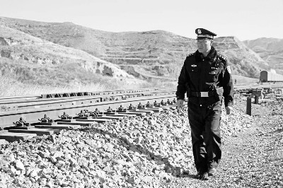 老民警17年孤身守护京原线小站