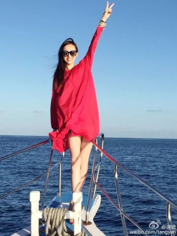 唐嫣最近的消息、帝王业开机拍摄、熊梓淇跟悦