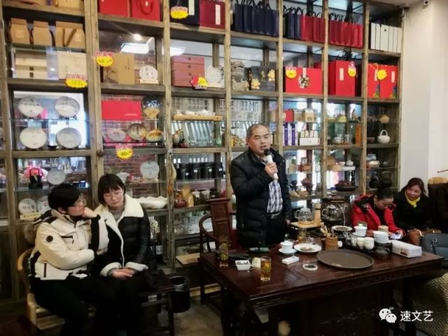 你是你来我是我 哎,鸡是鸡来鸭是鸭 小伙适龄当娶 姑娘大了应嫁