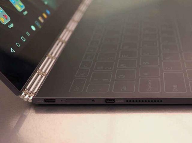 三星手机Galaxy X曝光:双屏折叠+机械铰链,借鉴