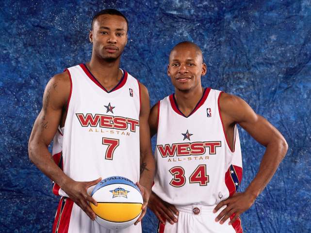 专访刘易斯:参加全明星是美梦成真 最欣赏恩比