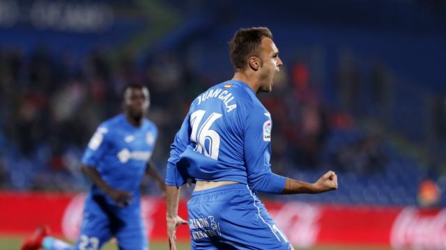 中超流言:苏宁外援二选一?特谢拉前途仍未确定