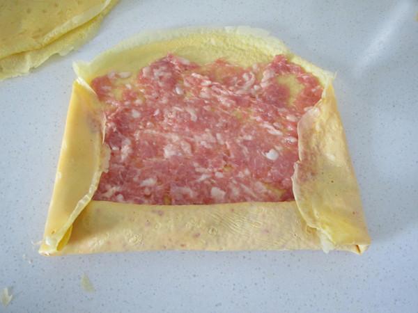 640