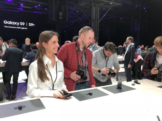 三星S9拍照初体验 和iPhone X相比你会选谁？