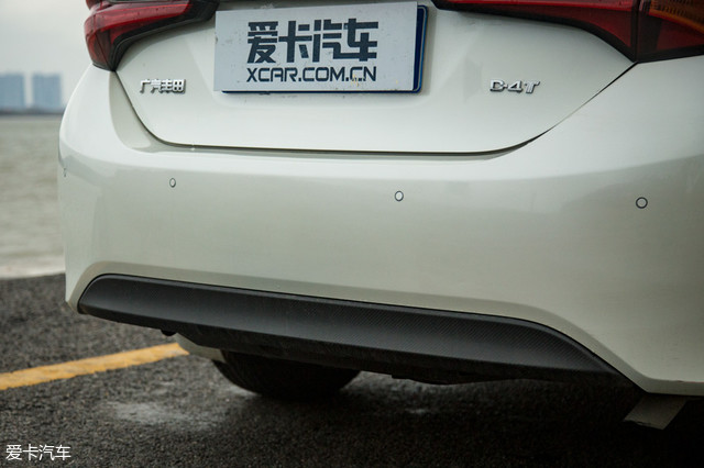 交换空间 雷凌vs朗逸 颜值控pk佛系男