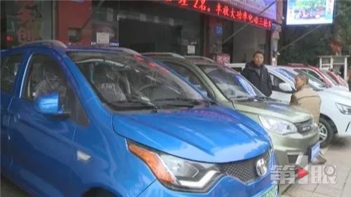 曝光电动车行业潜规则 无证无照能上路