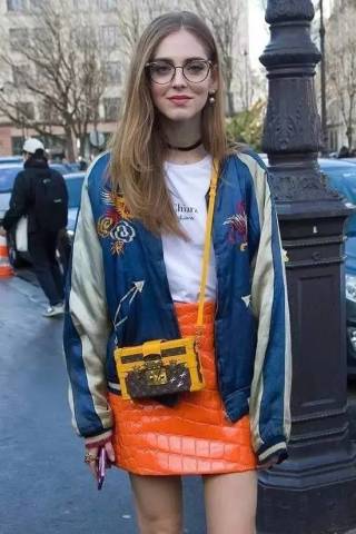 用这一款包包笼络人心 夏天就要这么美！