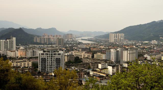 雅安雨城区gdp_永远跟党走 幸福雨城人 雨城区庆祝中国共产党成立100周年摄影展 一