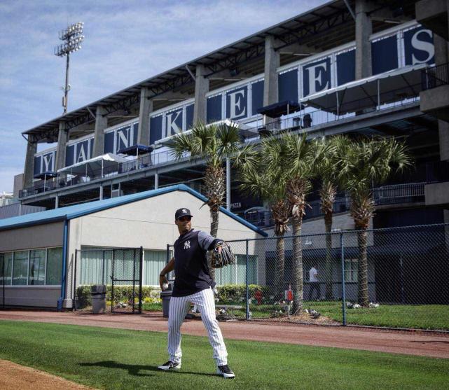 威尔逊登场MLB比赛 或许真要改行打棒球