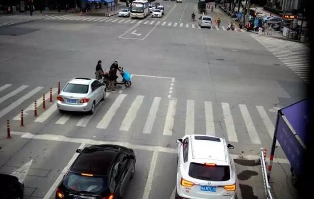 杭州男子骑电动车受伤 交警判他全责并赔偿!