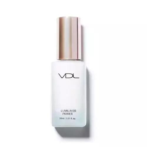 蔡徐坤眼影唇膏&朱正廷化妆包，练习生们的面膜我们都扒出来了